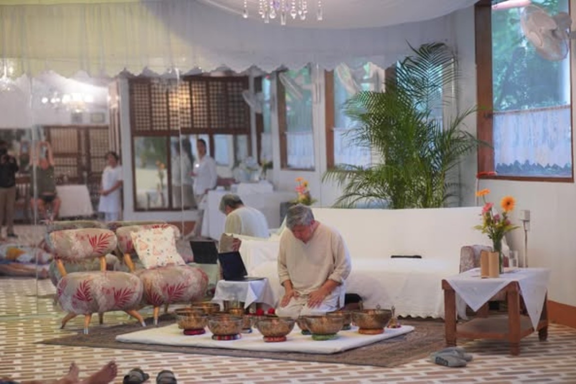 sound healing at sonya's garden with chris lagman