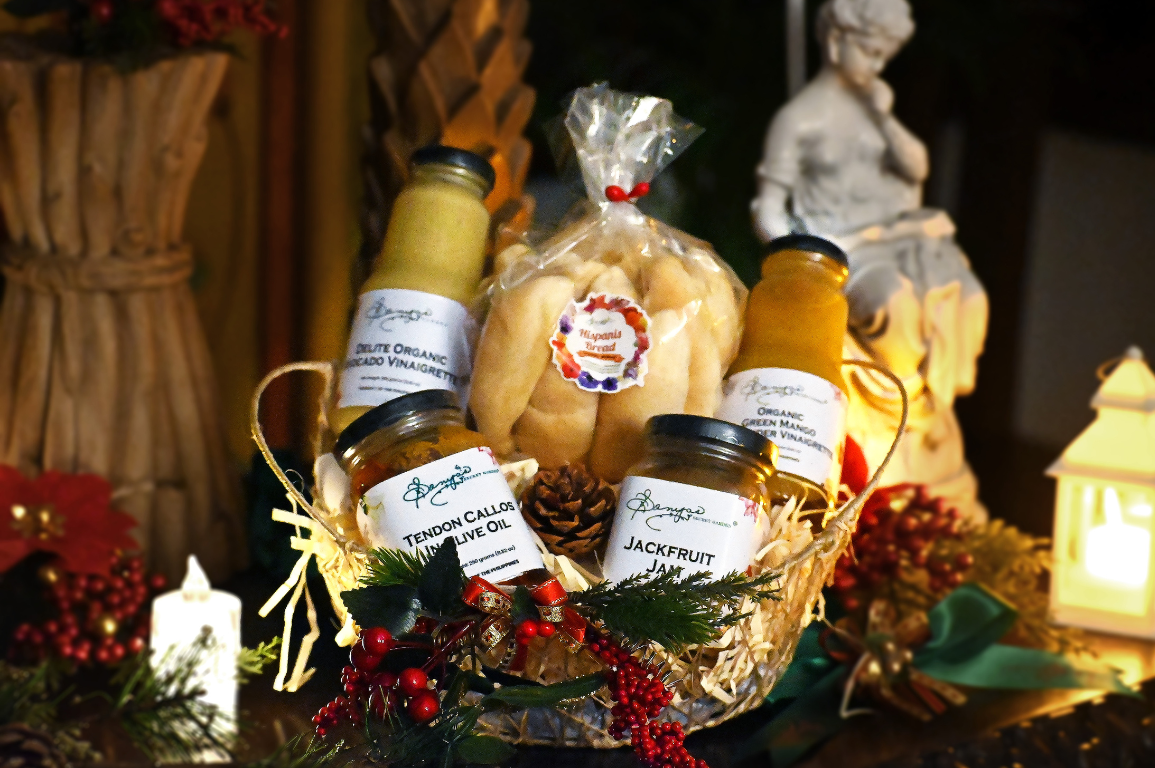 sonya’s garden christmas basket 2